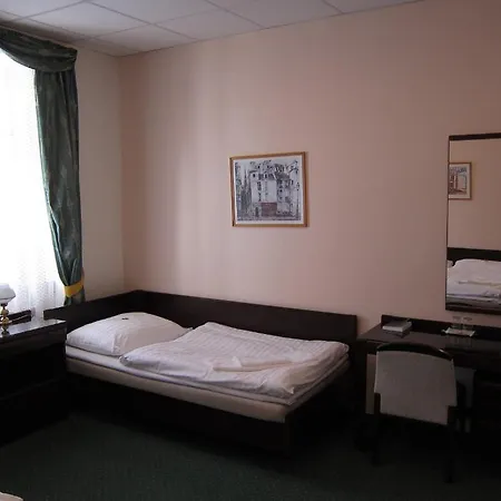 Hotel Omega 3*