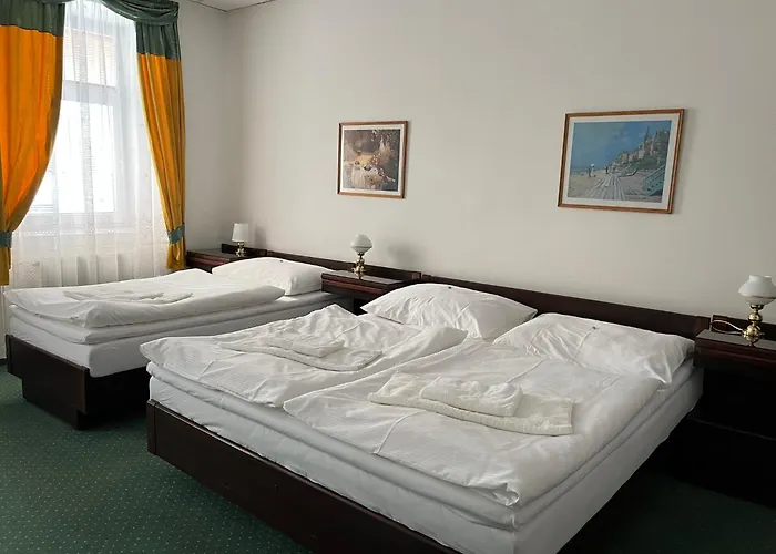 Hotel Omega 3*
