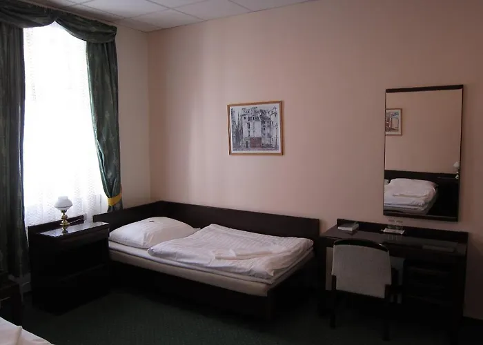 Hotel Omega 3*